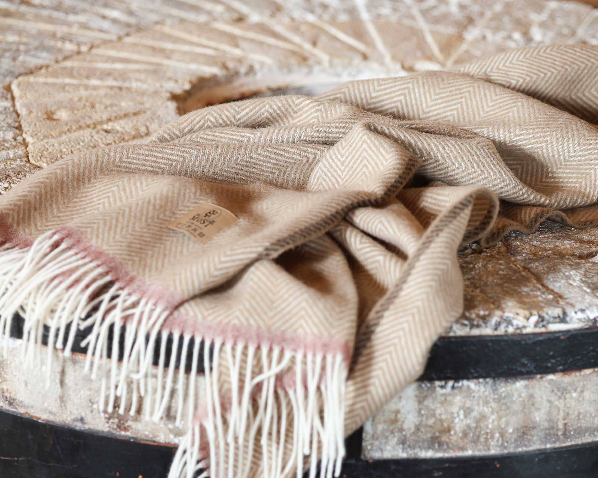 Wool throw blanket Denver Crema