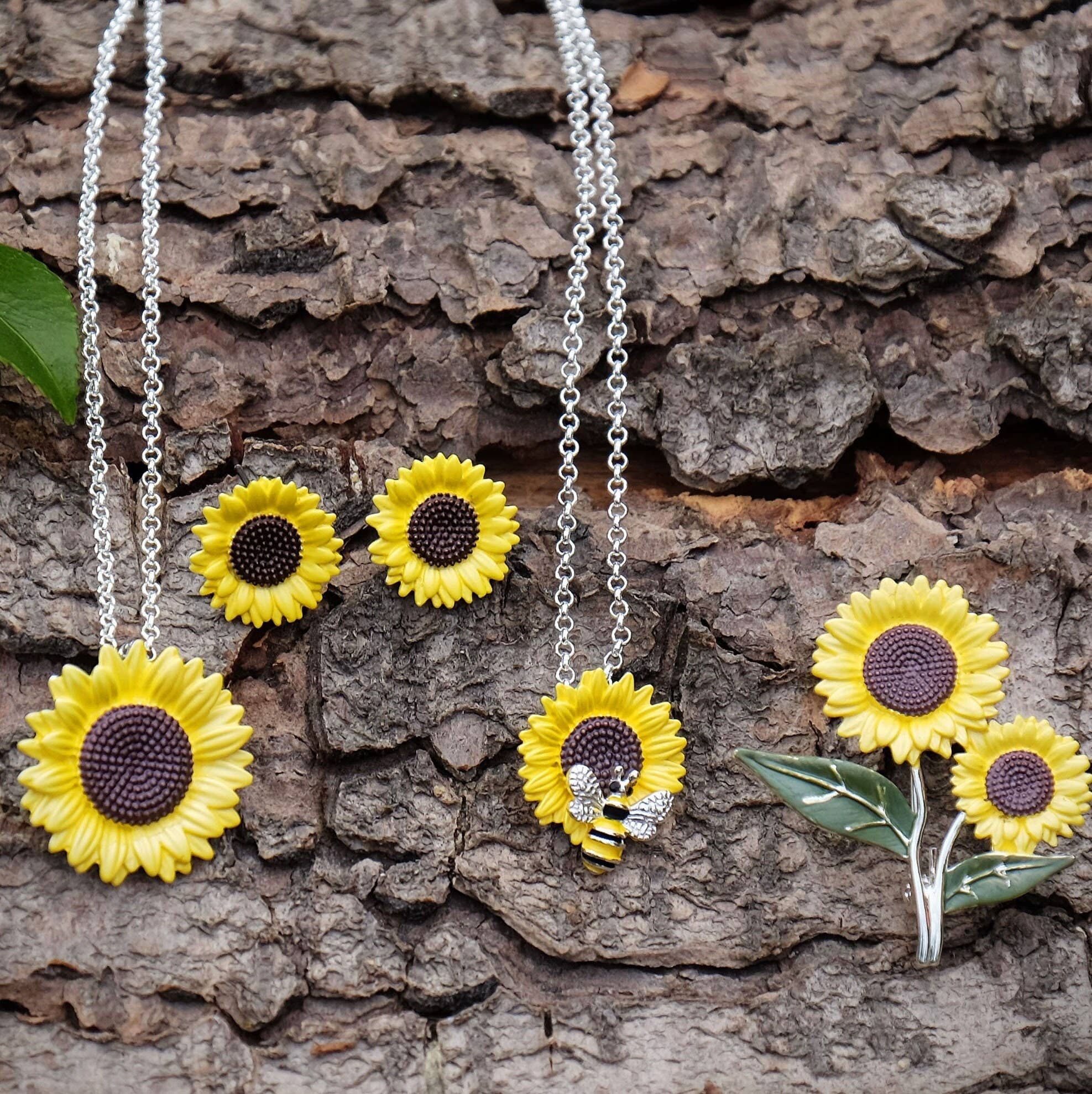 Sunflower & Bee Pendant Necklace