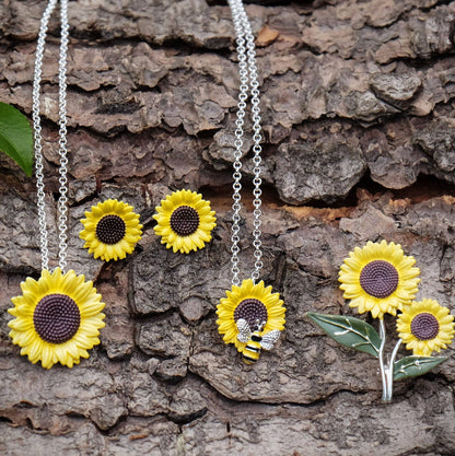 Sunflower & Bee Pendant Necklace