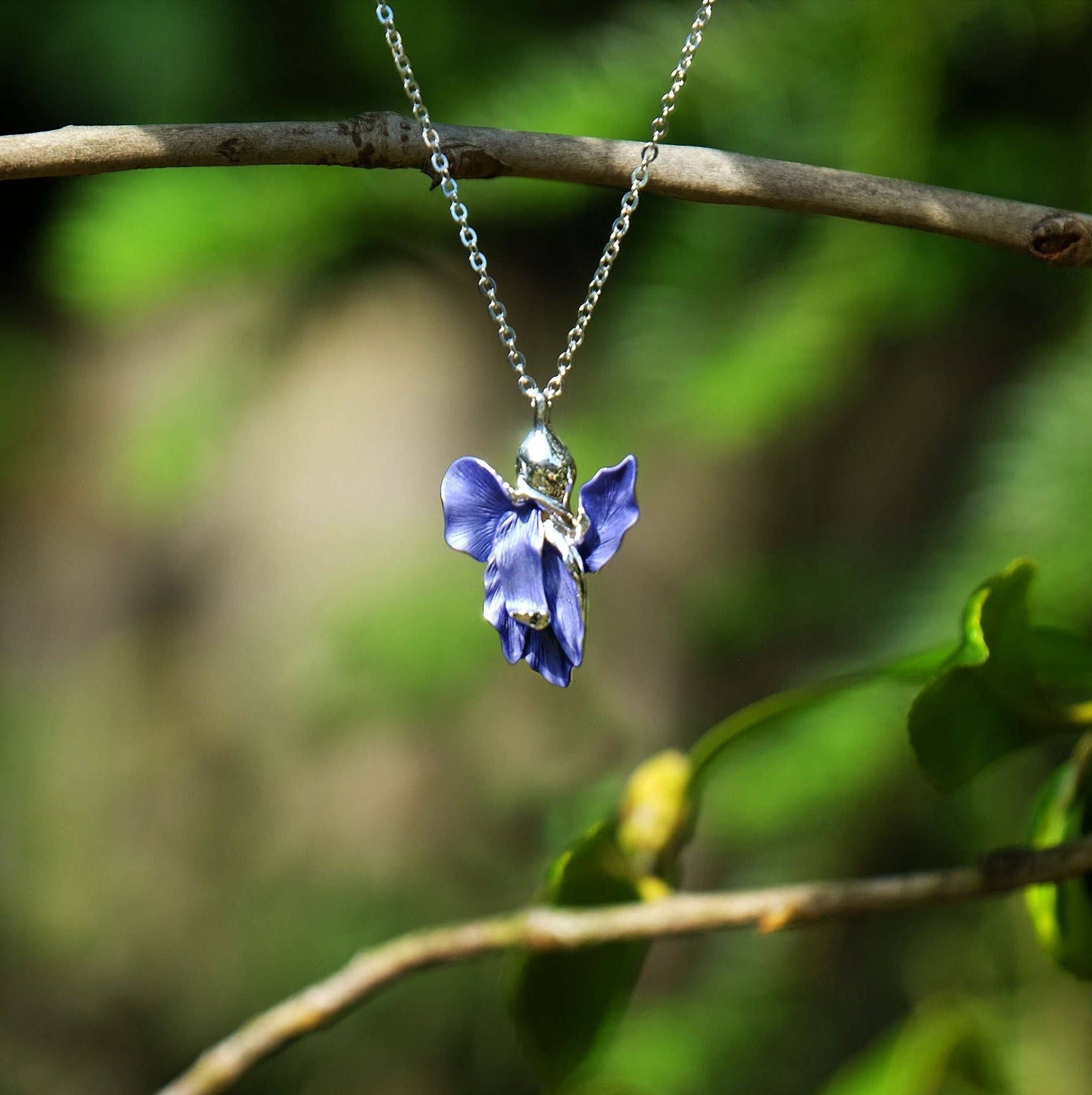 Iris Violet Blue Flower Pendant Necklace
