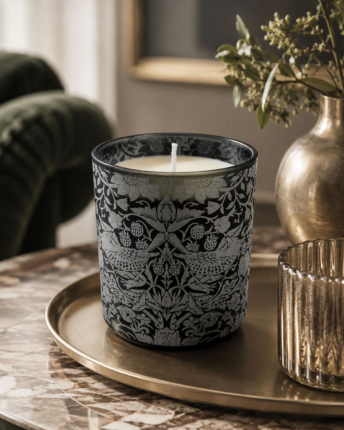 William Morris Strawberry Thief patterned scented candle