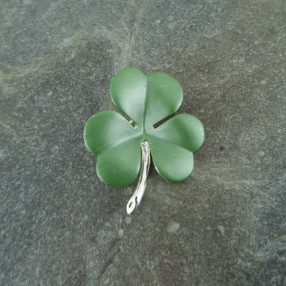 Hand-enamelled green shamrock silver-plated brooch