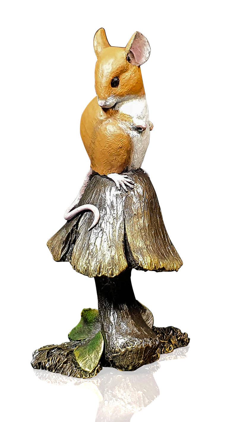 Woodland Mouse on Toadstool
