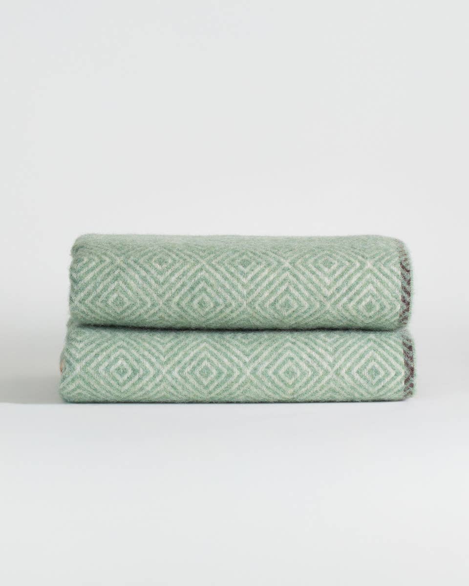 Wool throw blanket VENEZIA Mint