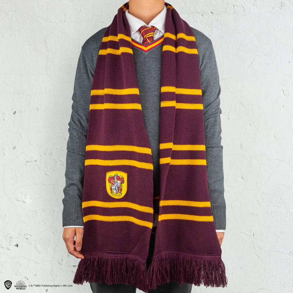 Harry Potter Gryffindor Scarf & Hat Gift Set with Platform 9¾ Box | Blethyn & Co